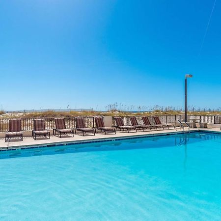 Island Winds East 202 By Albvr - Beautifully Renovated Beachfront Condo & Steps Away From Hangout & More! Галф Шорс Экстерьер фото