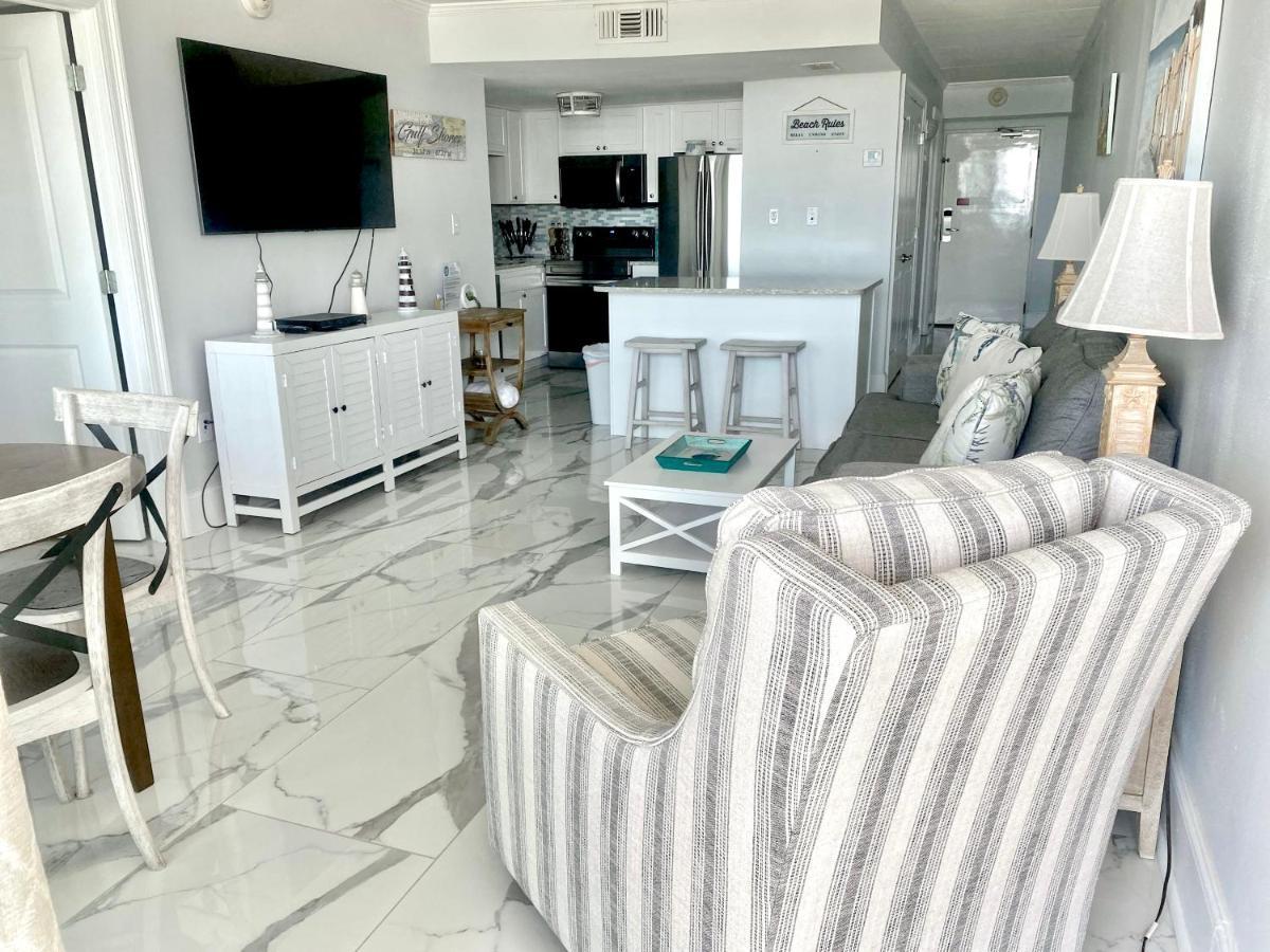 Island Winds East 202 By Albvr - Beautifully Renovated Beachfront Condo & Steps Away From Hangout & More! Галф Шорс Экстерьер фото